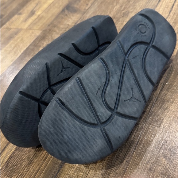 Men's Black Jordan Slide Sandals - Picture 3 of 4